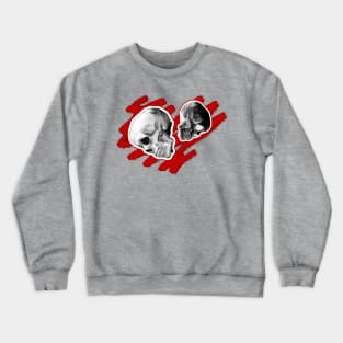 Two skulls - one love Crewneck Sweatshirt